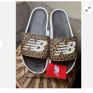 New Balance Women's 200 V1 Slide Comfort Sandal Leopard Print Sz 11 New